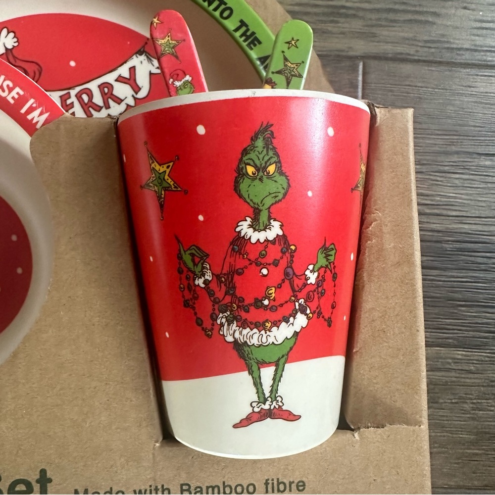 The Grinch kids tableware set NWT bamboo plate bowl cup fork spoon Christmas - Picture 3 of 5